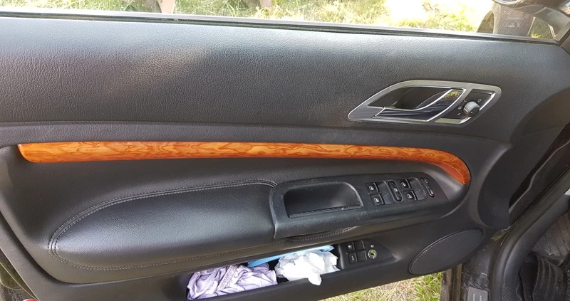 Skoda Superb cena 13500 przebieg: 255600, rok produkcji 2007 z Bełchatów małe 106